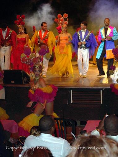 2004 Cuba, Santiago de Cuba, Tropicana, DSC01114 B_B720